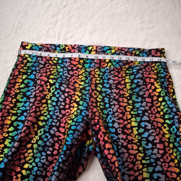 Torrid Multicolor Legging Shorts Sz 3 High Waist Elastic Waist Hippie Boho 70s - Picture 12 of 14